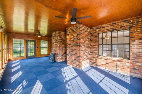 Tiny photo for 924 E Madison Ave, Athens, TN 37303 (MLS # 1342072)