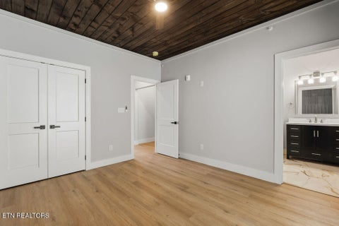 Tiny photo for 215 Circle Drive #3, Gatlinburg, TN 37738 (MLS # 1356212)