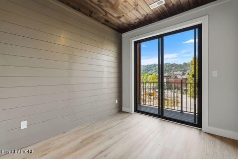 Tiny photo for 215 Circle Drive #3, Gatlinburg, TN 37738 (MLS # 1356212)