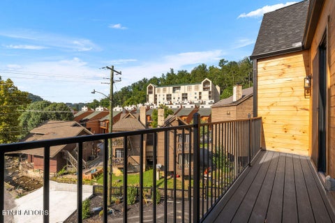 Tiny photo for 215 Circle Drive #3, Gatlinburg, TN 37738 (MLS # 1356212)