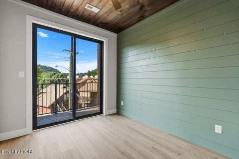 Tiny photo for 215 Circle Drive #3, Gatlinburg, TN 37738 (MLS # 1356212)