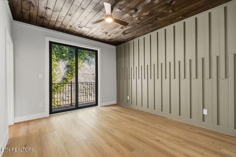 Tiny photo for 215 Circle Drive #3, Gatlinburg, TN 37738 (MLS # 1356212)