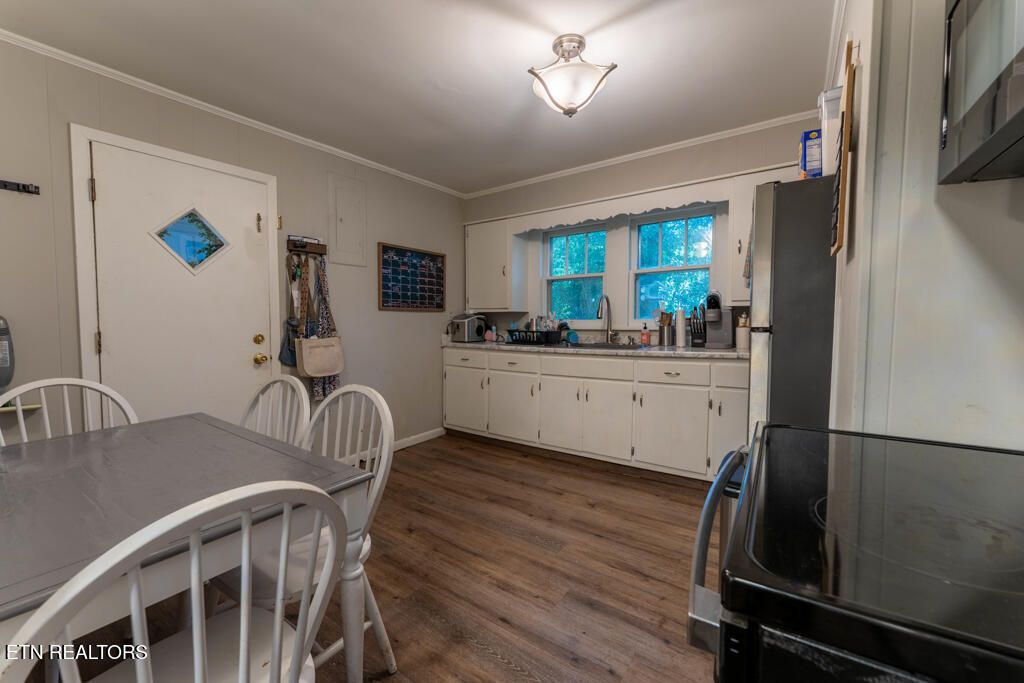 Photo of 122 Gibson White Circle, Madisonville, TN 37354 (MLS # 1308468)