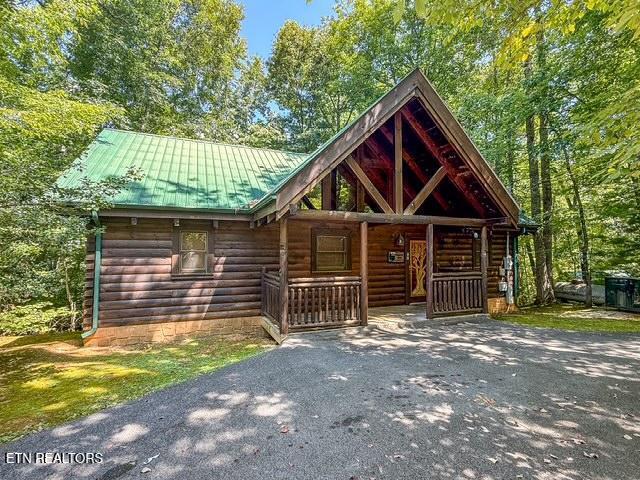 Photo of 909 Ridgefield Drive, Sevierville, TN 37876 (MLS # 1354149)
