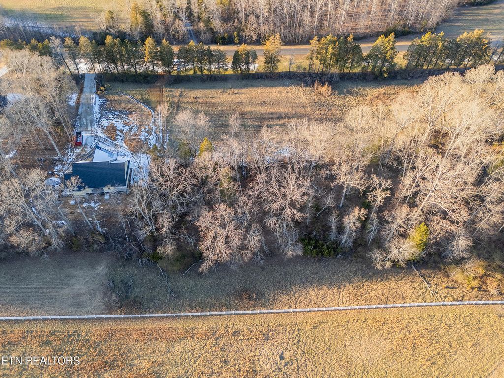 Photo of 477 W Shore Drive, Rockwood, TN 37854 (MLS # 1287481)