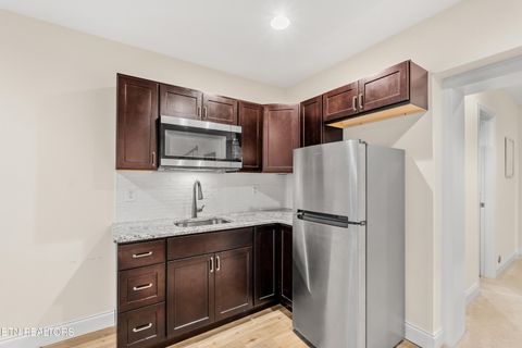 Tiny photo for 1304 Edinburgh Place, Knoxville, TN 37919 (MLS # 1323061)