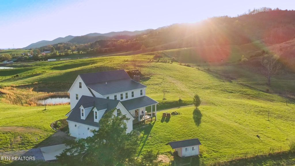 Photo of 159 Canary Lane, Speedwell, TN 37870 (MLS # 1336270)