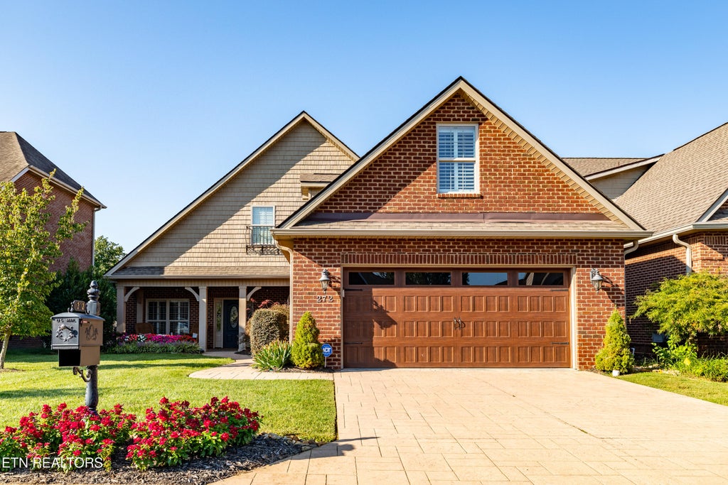 Photo of 272 Savannah Park Drive, Maryville, TN 37803 (MLS # 1357099)