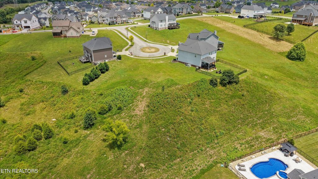 Photo of 104 Duncanberry Court, Oak Ridge, TN 37830 (MLS # 1345053)