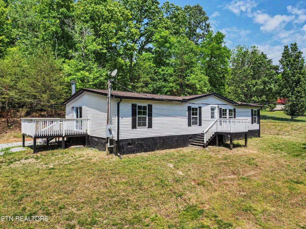 Photo of 736 Buck Creek Rd, Kingston, TN 37763 (MLS # 1338288)