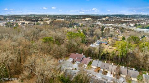 Tiny photo for 213 Camelot Court, Knoxville, TN 37922 (MLS # 1326445)