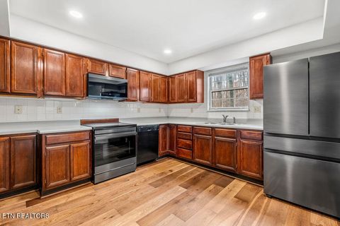 Tiny photo for 213 Camelot Court, Knoxville, TN 37922 (MLS # 1326445)