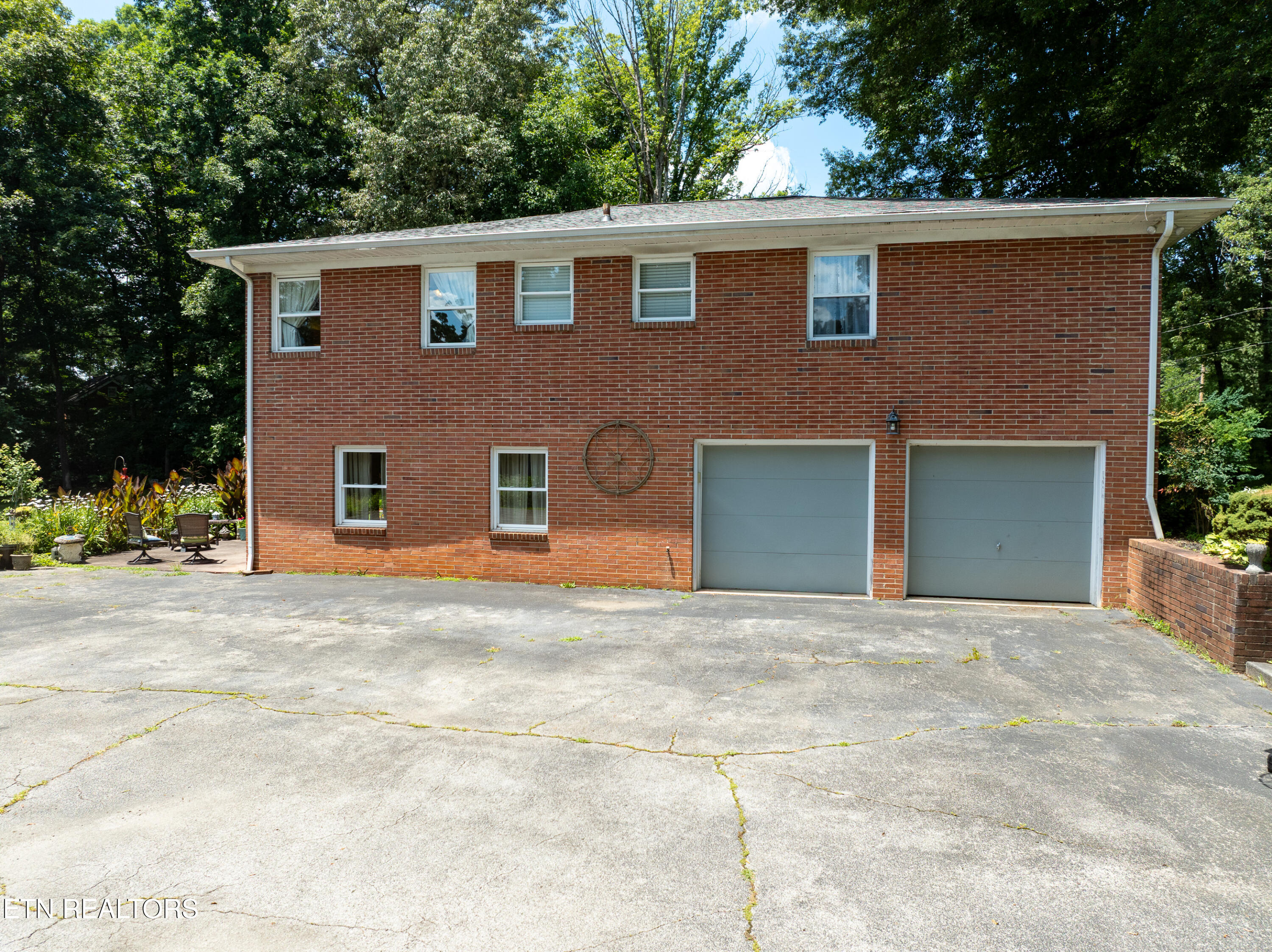 1407 Wilkinson Pike