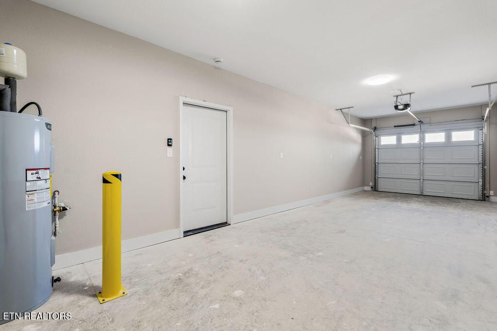 Photo of 721 Haig St, Maryville, TN 37801 (MLS # 1329782)