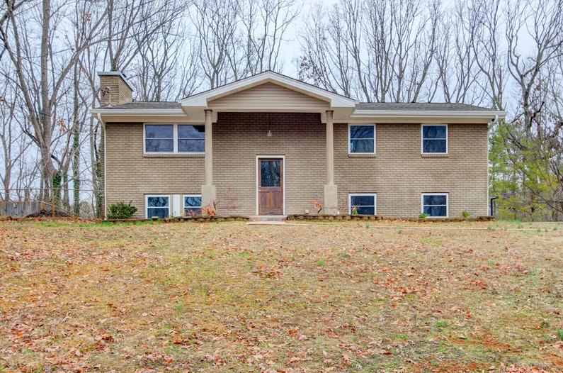 Photo 1 of 23 — 1709 Kemper Lane, Knoxville, TN 37920