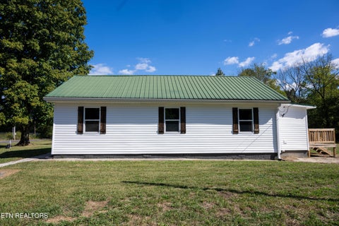 Tiny photo for 338 County Road 756, Riceville, TN 37370 (MLS # 1358386)
