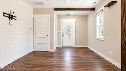 Tiny photo for 338 County Road 756, Riceville, TN 37370 (MLS # 1358386)