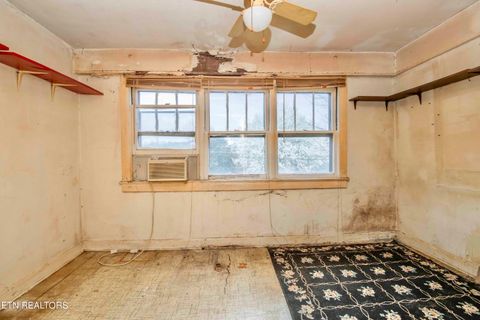 Tiny photo for 2831 Browning Ave, Knoxville, TN 37921 (MLS # 1332124)