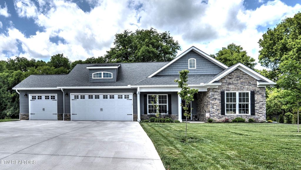 Photo of 148 Dudi Tr, Vonore, TN 37885 (MLS # 1262553)