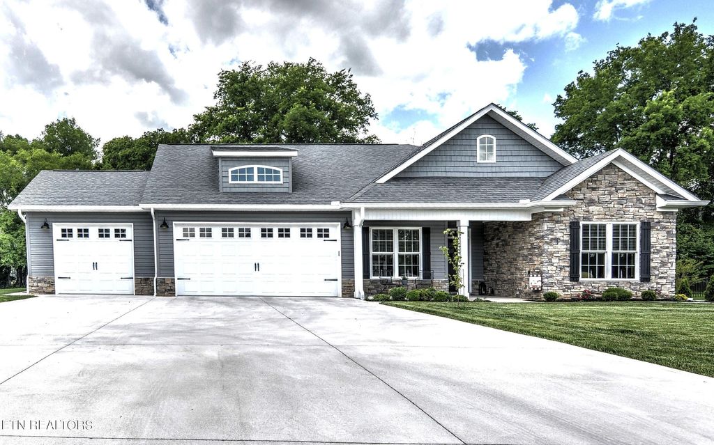 Photo of 148 Dudi Tr, Vonore, TN 37885 (MLS # 1262553)