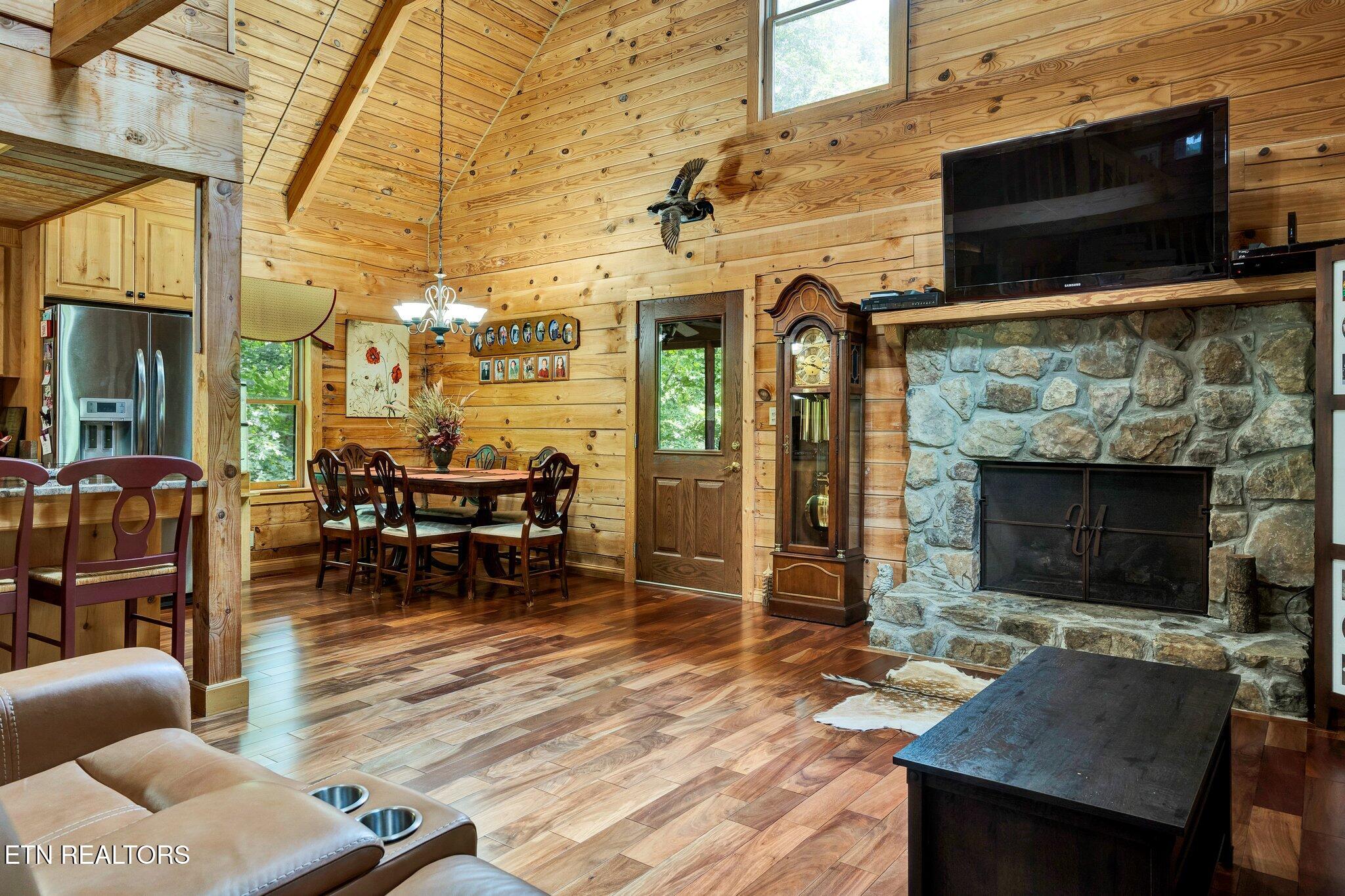 6435 Davis Hill Rd