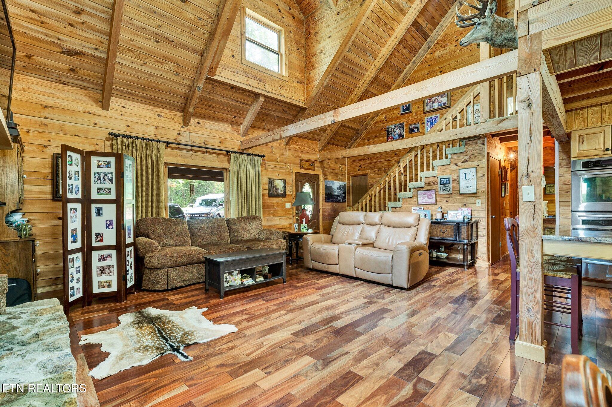 6435 Davis Hill Rd