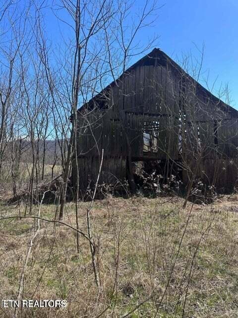 1094 Parkey Hollow Rd