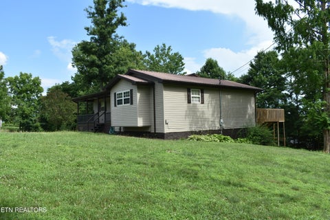 Tiny photo for 227 Southern Lane, Tazewell, TN 37879 (MLS # 1347250)