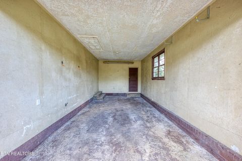 Tiny photo for 1932 Eastern Ave, Morristown, TN 37813 (MLS # 1318971)