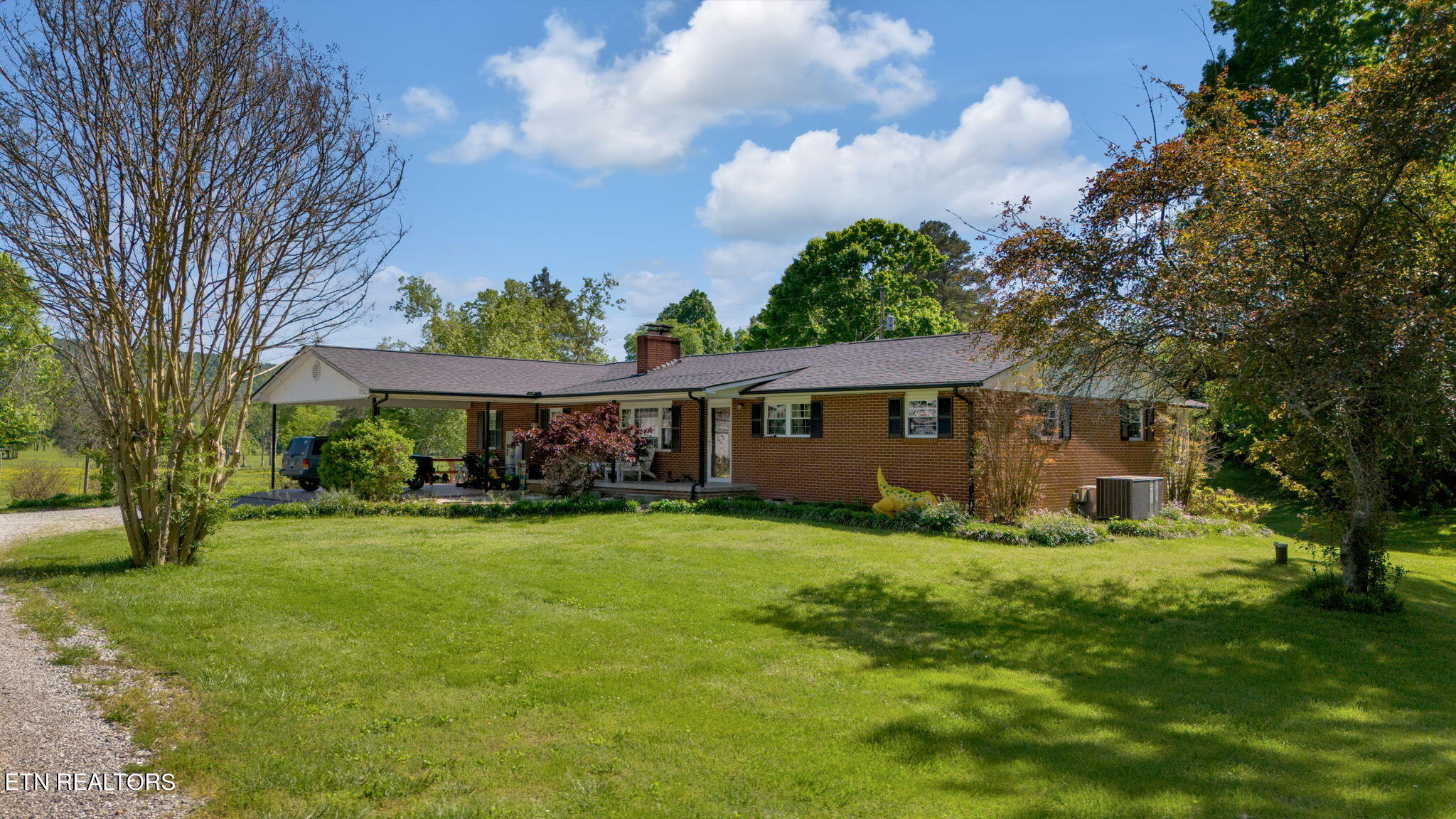 110 Hughes Lane