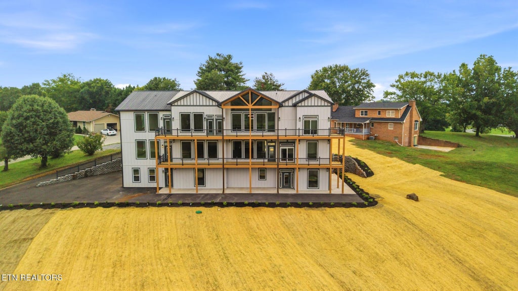 Photo of 1495 Wendron Moors Drive, Sevierville, TN 37862 (MLS # 1350233)