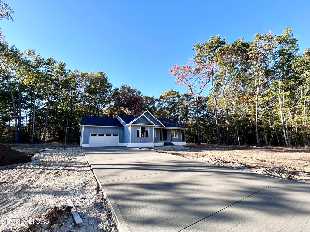 Photo of 6517 Topez Drive, Crossville, TN 38572 (MLS # 1313469)