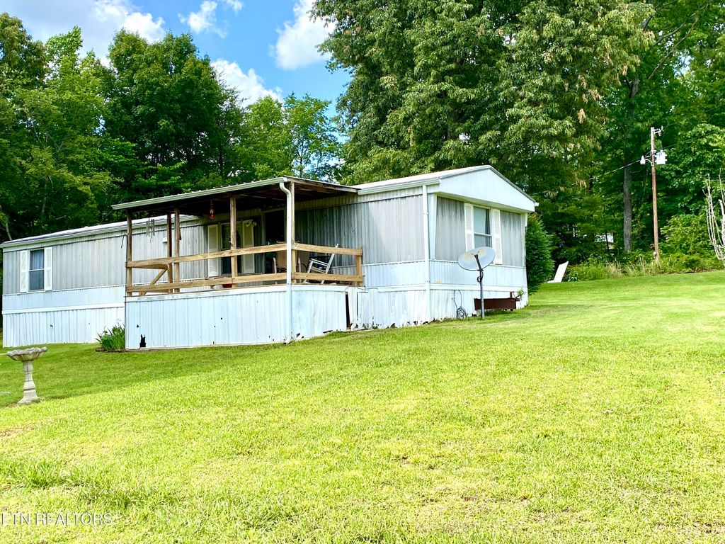 Photo of 331 Jd Farm Rd, Tellico Plains, TN 37385 (MLS # 1265051)