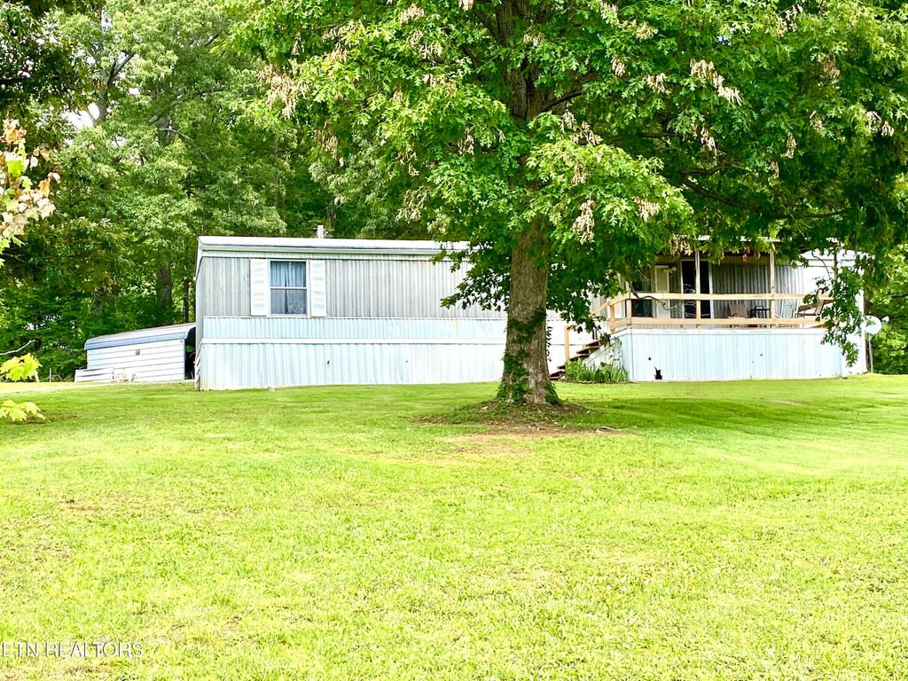 Photo of 331 Jd Farm Rd, Tellico Plains, TN 37385 (MLS # 1265051)