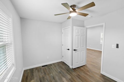 Tiny photo for 33 Melrose Ave, Englewood, TN 37329 (MLS # 1341174)