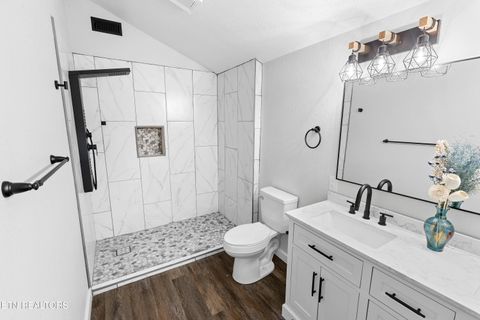Tiny photo for 33 Melrose Ave, Englewood, TN 37329 (MLS # 1341174)