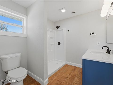 Tiny photo for 452 Wilder St, Morristown, TN 37813 (MLS # 1334359)