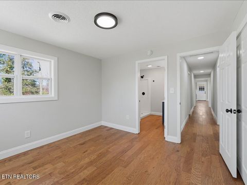 Tiny photo for 452 Wilder St, Morristown, TN 37813 (MLS # 1334359)