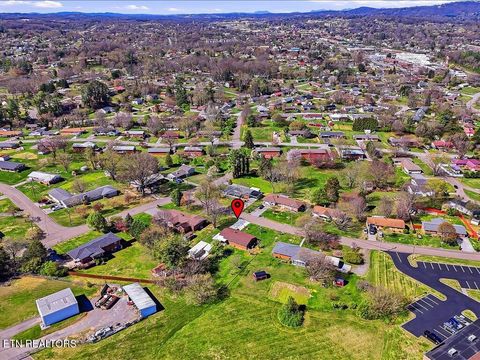 Tiny photo for 452 Wilder St, Morristown, TN 37813 (MLS # 1334359)