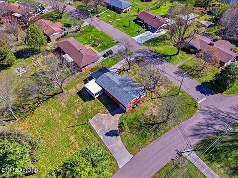 Tiny photo for 452 Wilder St, Morristown, TN 37813 (MLS # 1334359)