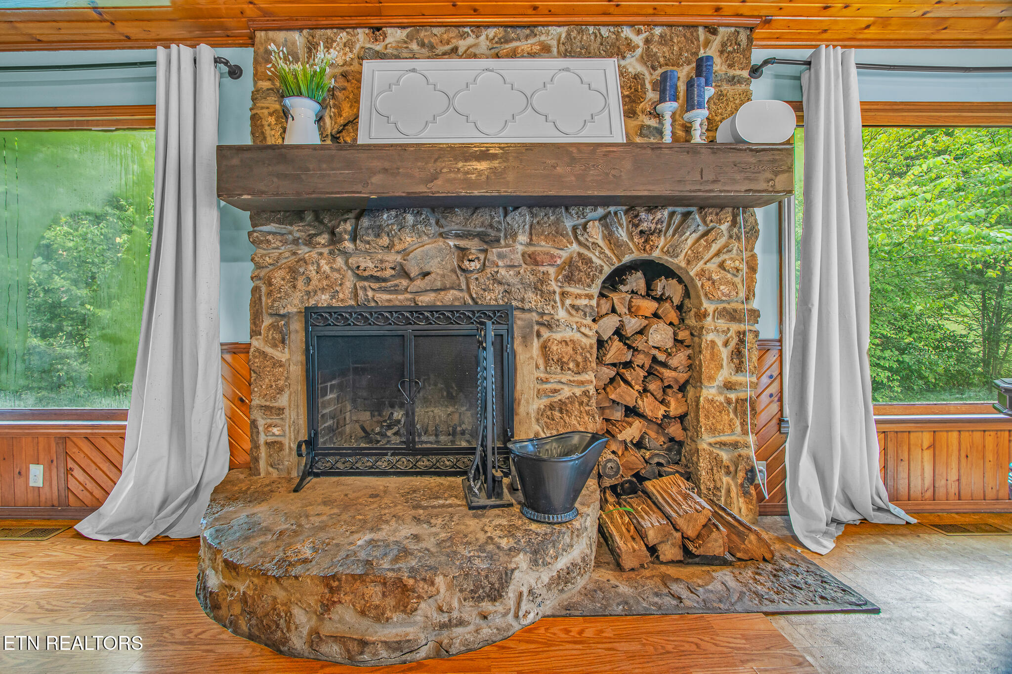 283 Hunting Creek Rd