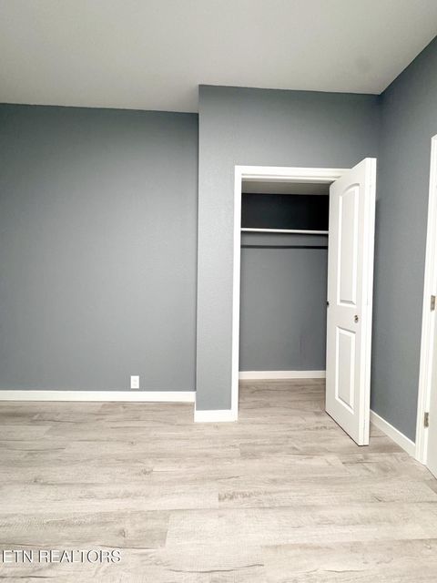 Tiny photo for 1107 W Broadway St, Lenoir City, TN 37771 (MLS # 1338467)