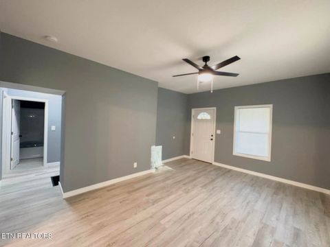 Tiny photo for 1107 W Broadway St, Lenoir City, TN 37771 (MLS # 1338467)
