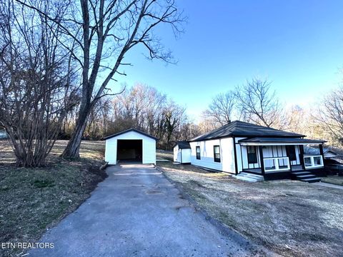 Tiny photo for 1107 W Broadway St, Lenoir City, TN 37771 (MLS # 1338467)