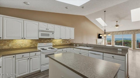 Tiny photo for 509 Cimarron Circle, Loudon, TN 37774 (MLS # 1357570)