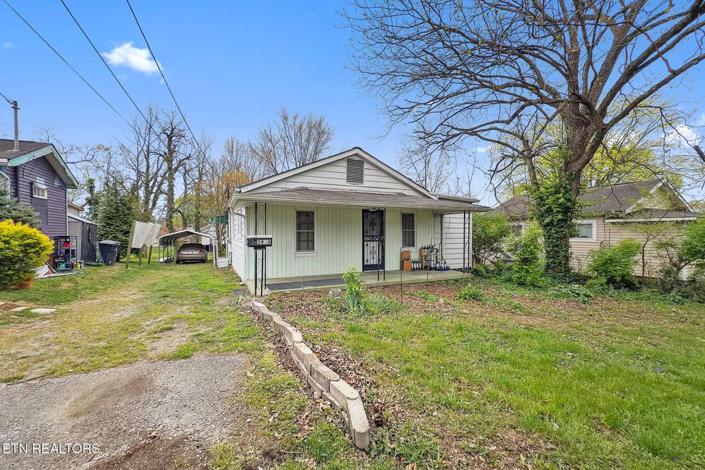 Photo of 3934 Seahorn Ave, Knoxville, TN 37914 (MLS # 1335099)