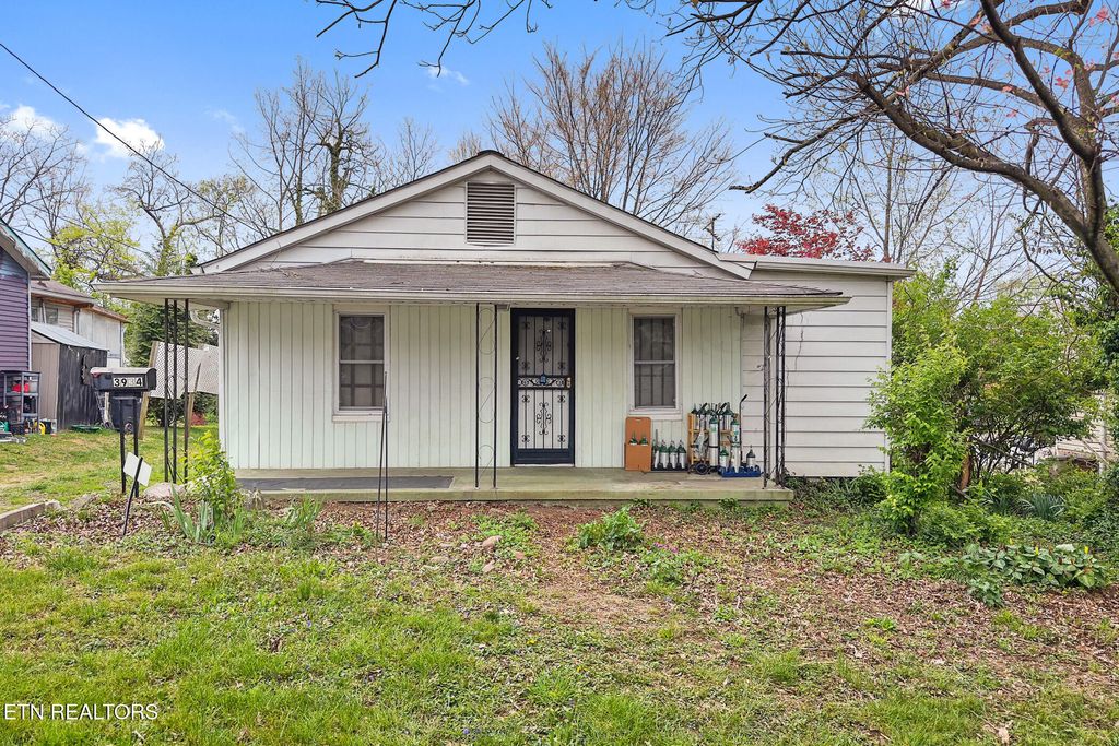Photo of 3934 Seahorn Ave, Knoxville, TN 37914 (MLS # 1335099)