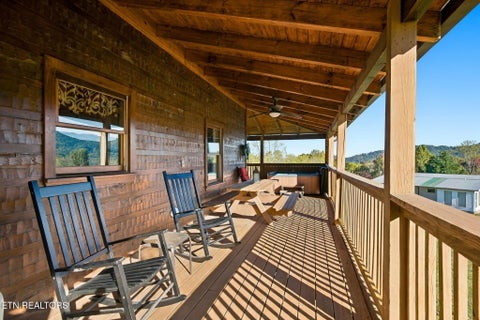Tiny photo for 3213 Grinders Way, Sevierville, TN 37862 (MLS # 1360043)