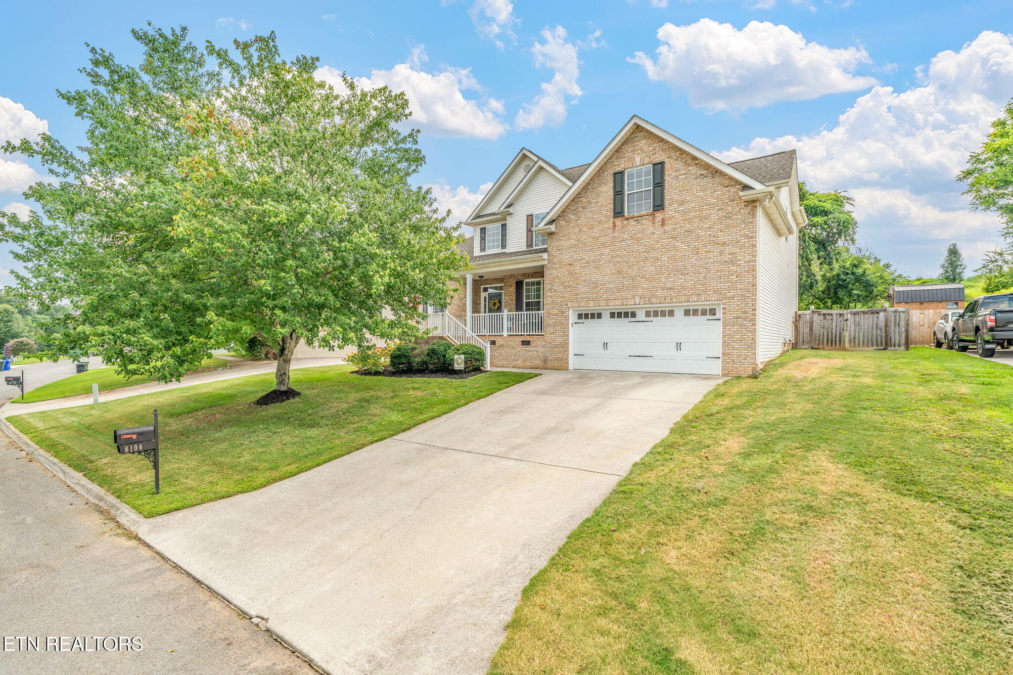 8104 Canter Lane