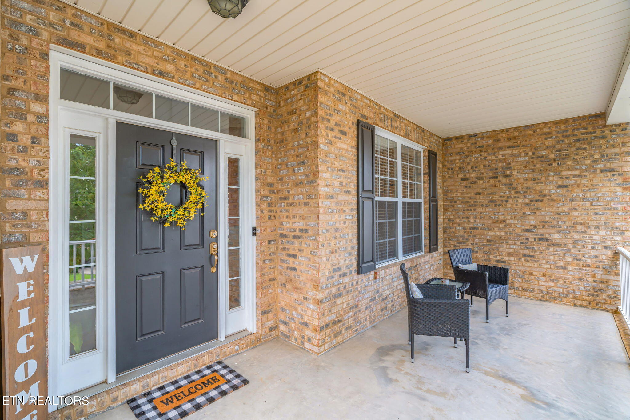 8104 Canter Lane
